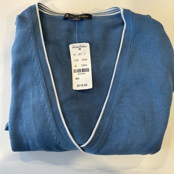 NWT Brooks Brothers Silk & Cotton Button Down Cardigan M - Picture 2 of 5